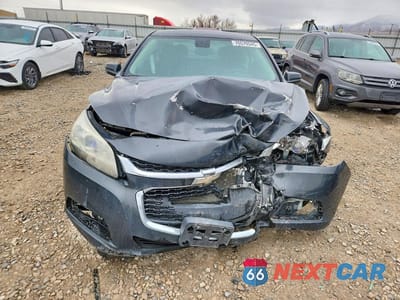 Piąte zdjęcie samochodu w środku: 2015 CHEVROLET MALIBU 1LT VIN:1G11C5SL0FF332146 - miniatura