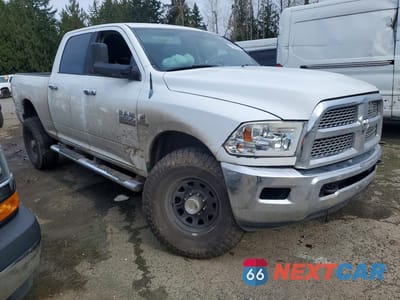 Czwarte zdjęcie samochodu z boku: 2013 RAM 2500 SLT VIN:3C6UR5DL1DG572308 - miniatura