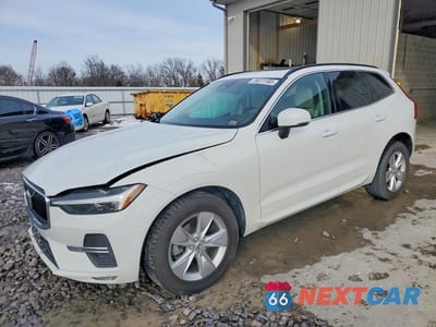 2022 VOLVO XC60 B5 MOMENTUM YV4L12RK7N1034414 - główne zdjęcie licytacji z USA - miniatura