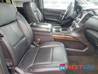 Piąte zdjęcie samochodu w środku: 2016 CHEV SUBURBAN VIN:1GNSKHKC0GR146145 - miniatura