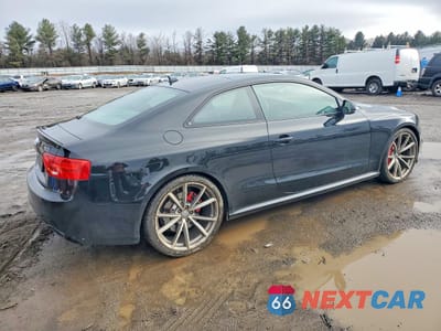 Trzecie zdjęcie samochodu z tyłu: 2015 AUDI RS5 VIN:WUAC6AFR1FA901956 - miniatura