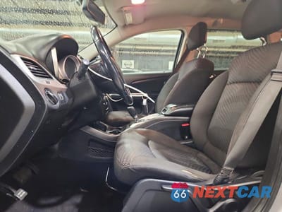 Zdjęcie 7 z 12 samochodu: 2016 DODGE JOURNEY SE VIN:3C4PDDAG5GT135896 - miniatura