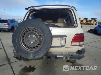 Zdjęcie 6 z 14 samochodu: 2006 LEXUS LX 470 BASE VIN:JTJHT00W164006774 - miniatura