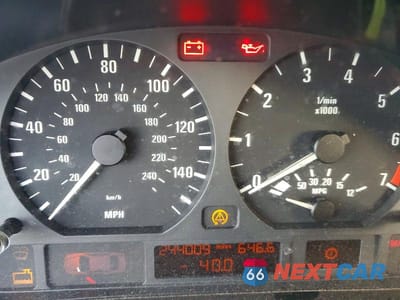 Zdjęcie 9 z 13 samochodu: 2000 BMW 328 I VIN:WBAAM5343YJR59514 - miniatura