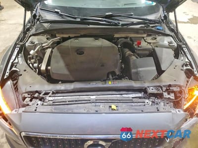 Zdjęcie 12 z 12 samochodu: 2020 VOLVO V60 CROSS COUNTRY T5 MOMENTUM VIN:YV4102WK4L1040926 - miniatura