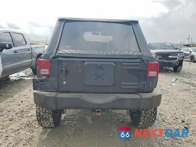 Zdjęcie 6 z 11 samochodu: 2008 JEEP WRANGLER UNLIMITED X VIN:1J4GA39118L581120 - miniatura