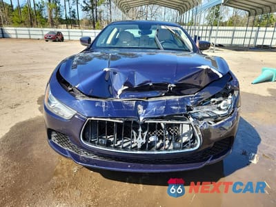 Piąte zdjęcie samochodu w środku: 2017 MASERATI GHIBLI VIN:ZAM57XSA7H1228949 - miniatura