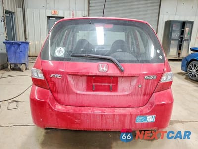Zdjęcie 6 z 12 samochodu: 2008 HONDA FIT VIN:JHMGD38488S067505 - miniatura