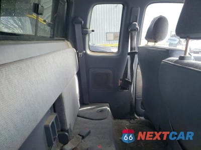 Zdjęcie 10 z 11 samochodu: 1999 TOYOTA TACOMA VIN:4TAVL52NXXZ533848 - miniatura