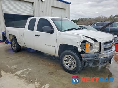 Czwarte zdjęcie samochodu z boku: 2008 CHEVROLET SILVERADO K1500 VIN:2GCEK19C781194562 - miniatura