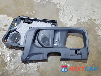 Zdjęcie 12 z 13 samochodu: 2020 CHEV COLORADO VIN:1GCHSBEA4L1197215 - miniatura