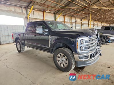 Czwarte zdjęcie samochodu z boku: 2024 FORD F250 SUPER DUTY VIN:1FT8W2BT1REE44685 - miniatura