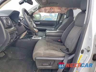 Zdjęcie 7 z 12 samochodu: 2019 TOYOTA TUNDRA SR5 VIN:5TFDW5F13KX821777 - miniatura