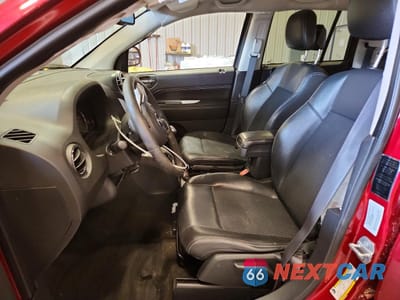 Zdjęcie 7 z 13 samochodu: 2015 JEEP COMPASS LATITUDE VIN:1C4NJDEB0FD357040 - miniatura