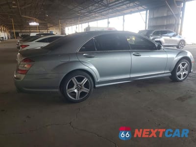 Trzecie zdjęcie samochodu z tyłu: 2007 MERCEDES-BENZ S 550 VIN:WDDNG71X17A081364 - miniatura
