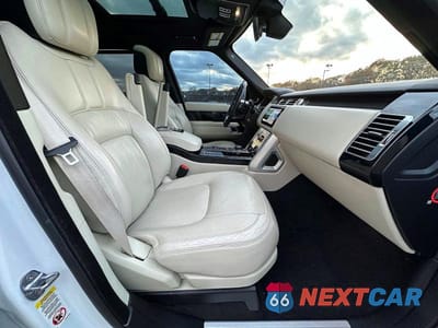 Piąte zdjęcie samochodu w środku: 2019 LAND ROVER RANGE ROVER SUPERCHARGED VIN:SALGS5RE8KA525544 - miniatura