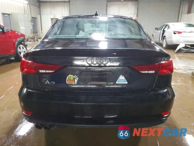 Zdjęcie 6 z 13 samochodu: 2019 AUDI A3 PREMIUM VIN:WAUAUGFF8KA093678 - miniatura