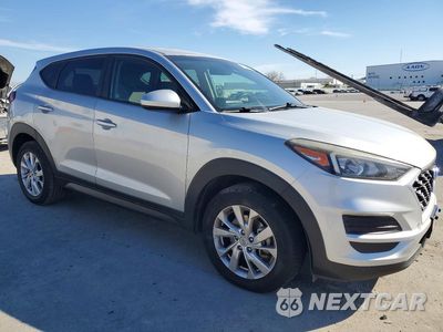 Czwarte zdjęcie samochodu z boku: 2019 HYUNDAI TUCSON SE VIN:KM8J23A49KU907497 - miniatura