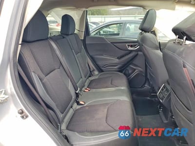 Zdjęcie 11 z 12 samochodu: 2021 SUBARU FORESTER PREMIUM VIN:JF2SKAJC9MH501348 - miniatura
