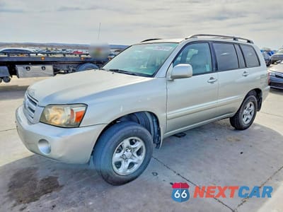2004 TOYOTA HIGHLANDER BASE JTEDD21A540094239 - główne zdjęcie licytacji z USA - miniatura