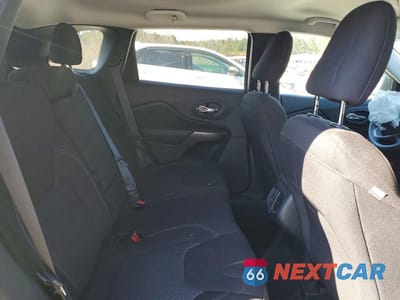Zdjęcie 11 z 12 samochodu: 2019 JEEP CHEROKEE LATITUDE VIN:1C4PJLCB1KD486467 - miniatura