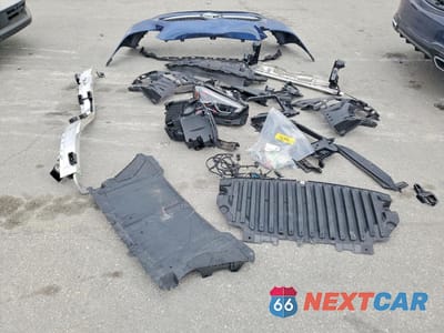 Zdjęcie 12 z 13 samochodu: 2024 MERCEDES-BENZ C 300 VIN:W1KAF4GB8RR200768 - miniatura