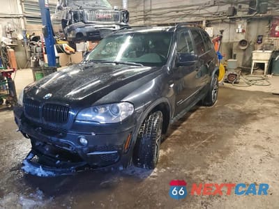 2012 BMW X5 XDRIVE35I 5UXZV4C52CL752257 - główne zdjęcie licytacji z USA - miniatura