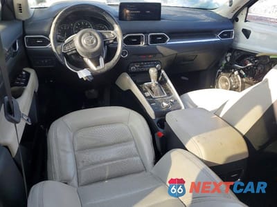 Zdjęcie 8 z 13 samochodu: 2021 MAZDA CX-5 GRAND TOURING VIN:JM3KFBDM2M0429993 - miniatura