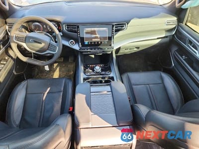 Zdjęcie 8 z 12 samochodu: 2024 JEEP WAGONEER SERIES II VIN:1C4SJVBP3RS108675 - miniatura