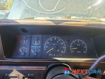 Zdjęcie 9 z 11 samochodu: 1989 FORD F350 VIN:2FTJW35G8KCB04077 - miniatura