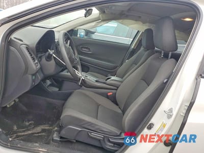 Zdjęcie 7 z 13 samochodu: 2021 HONDA HR-V EX VIN:3CZRU6H59MM717248 - miniatura