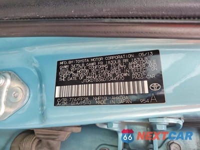 Zdjęcie 12 z 12 samochodu: 2012 TOYOTA PRIUS C THREE VIN:JTDKDTB36D1044770 - miniatura