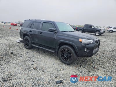 Czwarte zdjęcie samochodu z boku: 2016 TOYOTA 4RUNNER SR5 VIN:JTEZU5JR4G5139806 - miniatura