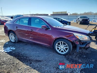 Czwarte zdjęcie samochodu z boku: 2015 CHEVROLET MALIBU 1LT VIN:1G11C5SL6FF324469 - miniatura