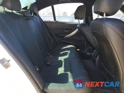 Zdjęcie 10 z 12 samochodu: 2017 BMW 320 I VIN:WBA8E1G36HNU15801 - miniatura