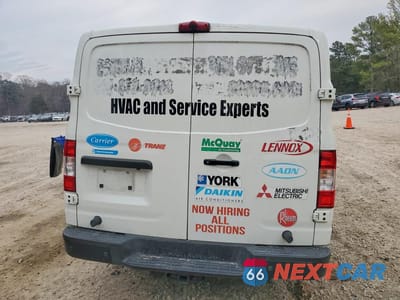 Zdjęcie 6 z 13 samochodu: 2021 NISS NV 2500 HD SV VIN:1N6BF0KY4MN806682 - miniatura