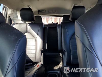 Zdjęcie 10 z 13 samochodu: 2023 TOYOTA HIGHLANDER HYBRID XLE VIN:5TDKARAH3PS019499 - miniatura