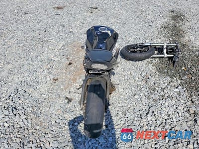 Zdjęcie 6 z 10 samochodu: 2010 KAWASAKI ZX600 R VIN:JKAZX4R15AA019395 - miniatura