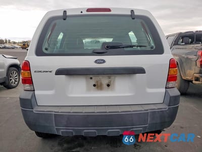 Zdjęcie 6 z 13 samochodu: 2006 FORD ESCAPE XLS VIN:1FMYU02Z06KA51574 - miniatura