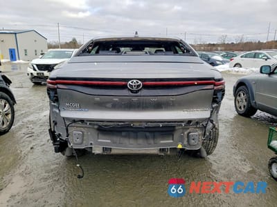 Zdjęcie 6 z 13 samochodu: 2024 TOYOTA CROWN PLATINUM VIN:JTDAFAAF9R3006161 - miniatura