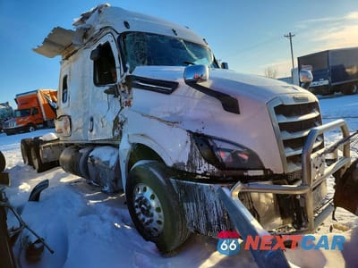 2023 FREIGHTLINER CASCADIA 126 SEMI TRUCK 3AKJHHDVXPSUK1585 - główne zdjęcie licytacji z USA - miniatura