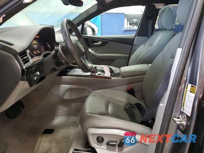 Zdjęcie 7 z 13 samochodu: 2018 AUDI Q7 PRESTIGE VIN:WA1VAAF74JD053205 - miniatura