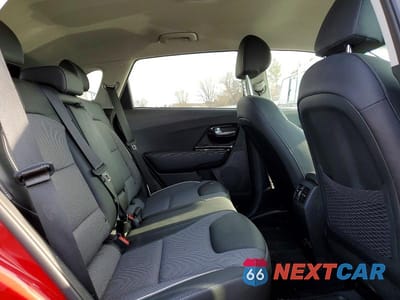 Zdjęcie 11 z 13 samochodu: 2022 KIA NIRO S VIN:KNDCC3LG4N5139458 - miniatura