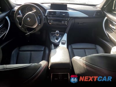 Zdjęcie 8 z 13 samochodu: 2016 BMW 328 XI SULEV VIN:WBA8E3G5XGNU00424 - miniatura