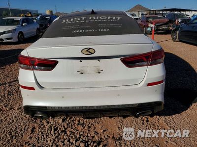 Zdjęcie 6 z 13 samochodu: 2019 KIA OPTIMA SXL VIN:5XXGV4L27KG328277 - miniatura