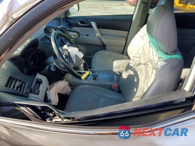 Zdjęcie 7 z 14 samochodu: 2011 TOYOTA HIGHLANDER SE VIN:5TDBK3EH7BS076267 - miniatura