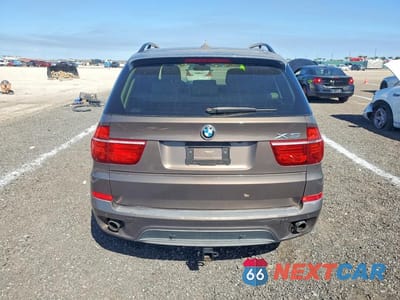 Zdjęcie 6 z 13 samochodu: 2013 BMW X5 XDRIVE35I VIN:5UXZV4C53D0B01578 - miniatura