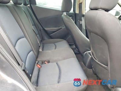 Zdjęcie 10 z 11 samochodu: 2016 SCION IA VIN:3MYDLBZV3GY127474 - miniatura