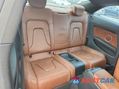 Zdjęcie 10 z 12 samochodu: 2010 AUDI A5 PREMIUM PLUS VIN:WAULFAFRXAA046810 - miniatura