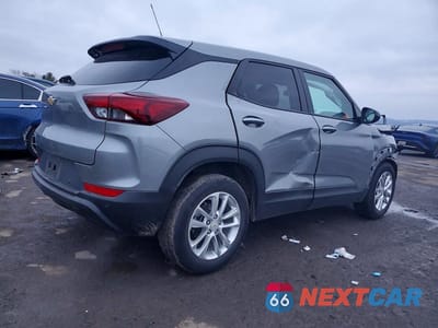Trzecie zdjęcie samochodu z tyłu: 2025 CHEVROLET TRAILBLAZER LS VIN:KL79MMSP0SB109771 - miniatura